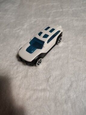 Hot Wheels 2014 White Car Made for McDonald's in China
